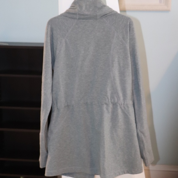 Teal & Gray striped Eddie Bauer Sweater Jacket - Size M - Picture 7 of 8